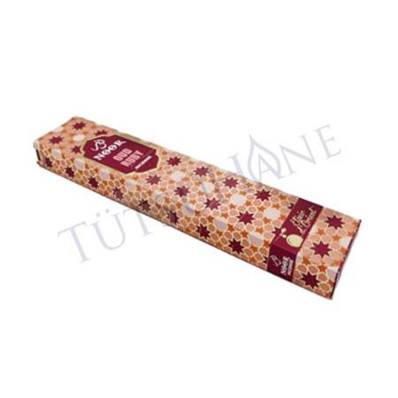 NOOR OUD RUBY (Oud,Gül,Frezya,İris,Meyve)